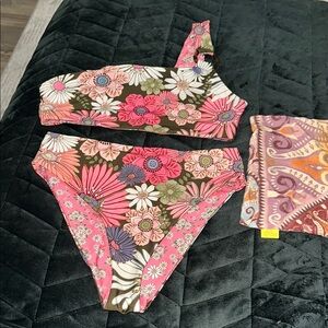 Agua Bendita Floral Bikini - Pink and Green